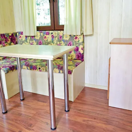 Two-bedroom Holiday In Hébergement de vacances