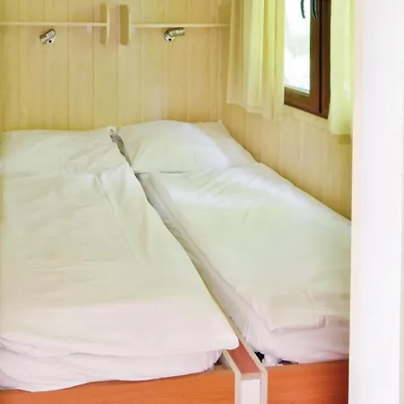 Two-bedroom Holiday In Hébergement de vacances *